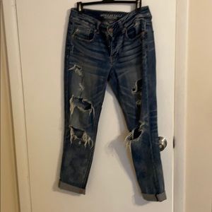 American eagle distressed jeans